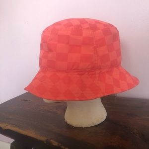 Popsicle Bucket Cap by REInc.